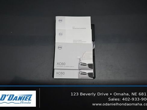 Used 2018 Volvo XC60 T5 Inscription AWD/4WD image 45