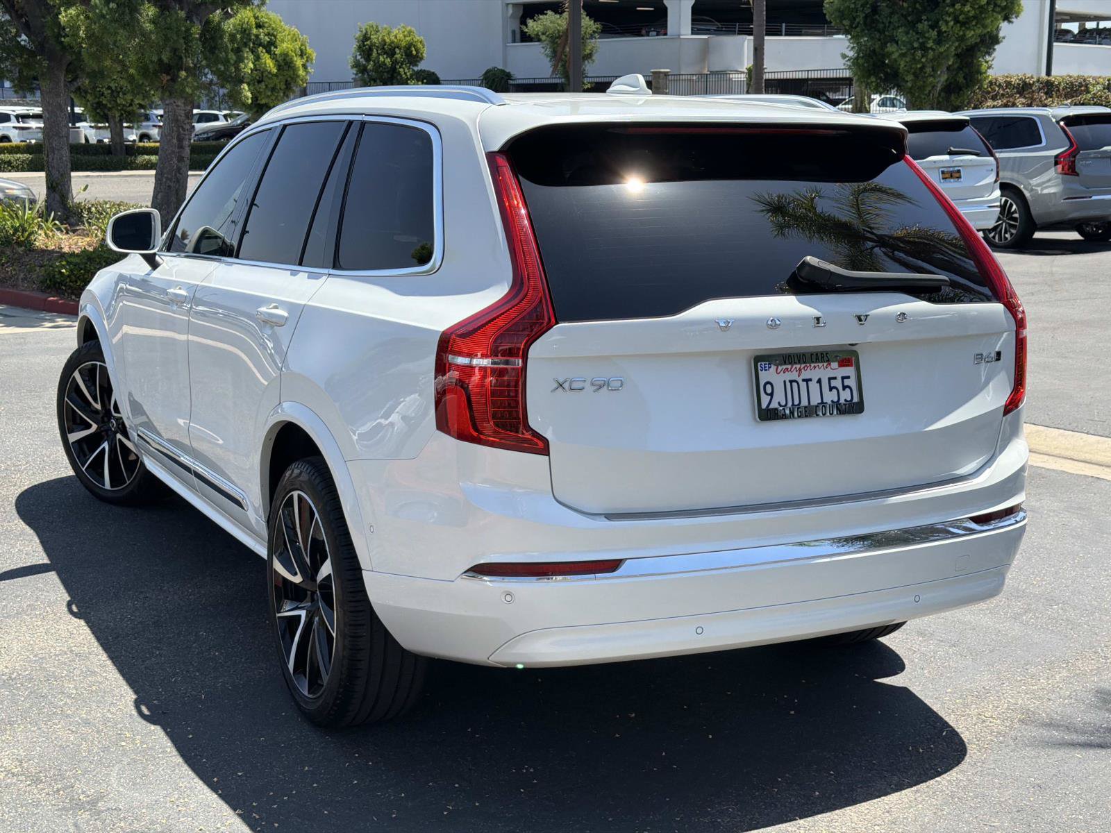 Certified 2024 Volvo XC90 B6 Ultimate AWD/4WD image 7