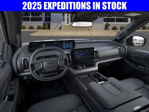 New 2025 Ford Expedition Tremor image 9