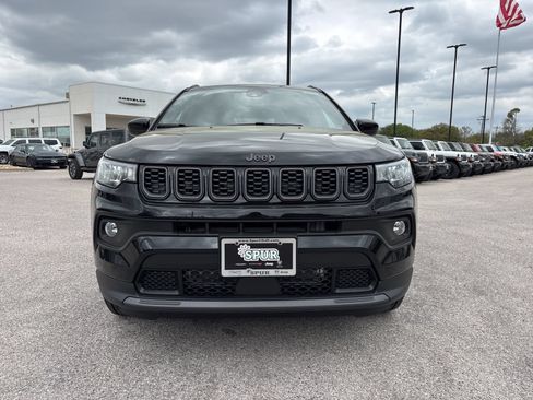 New 2026 Jeep Compass Latitude AWD/4WD image 9