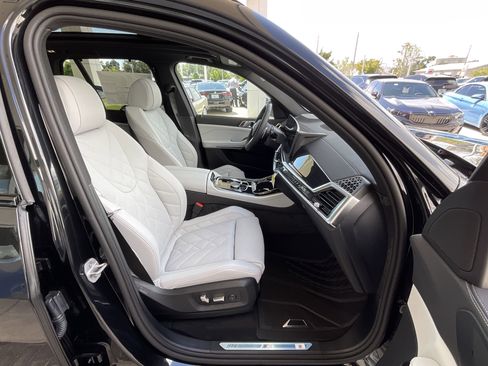 New 2026 BMW X5 sDrive40i w/ M Sport Package image 21