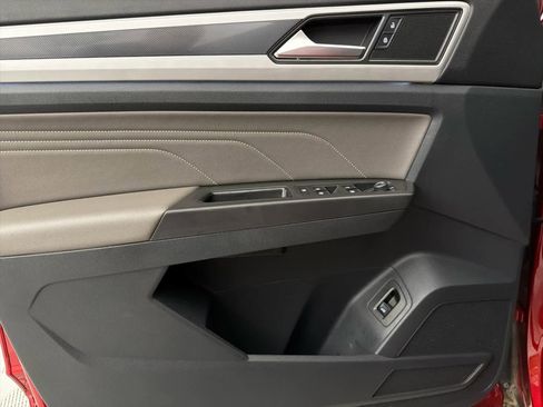 Used 2022 Volkswagen Atlas Cross Sport SEL R-Line image 14