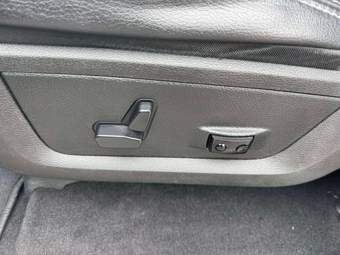 Used 2018 RAM 1500 Sport w/ Convenience Group AWD/4WD image 17