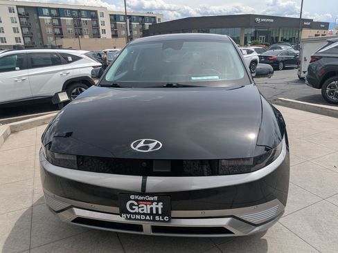 Certified 2023 Hyundai Ioniq 5 Limited AWD/4WD image 11