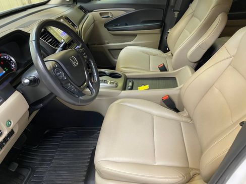 Used 2023 Honda Ridgeline RTL-E image 19