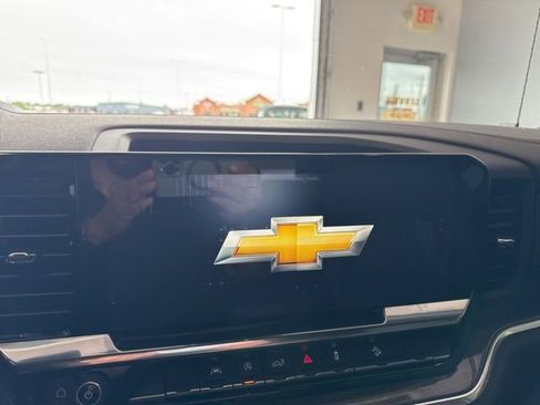 New 2026 Chevrolet Silverado 1500 LT w/ Z71 Off-Road Package image 36