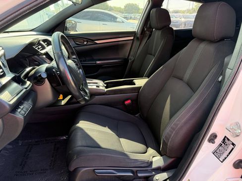 Used 2019 Honda Civic Sport image 18