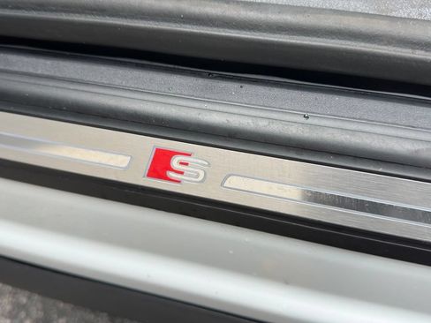 Used 2025 Audi SQ5 Premium Plus AWD/4WD image 59