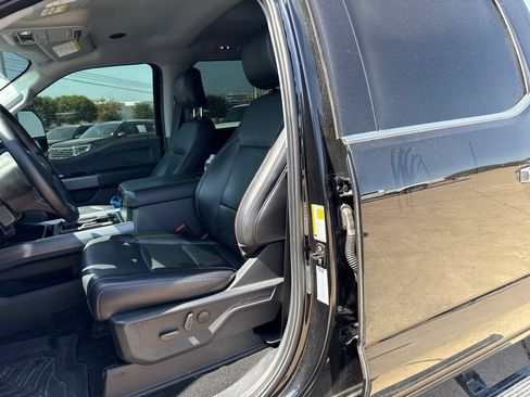 Used 2025 Ford F250 Lariat w/ Lariat Ultimate Package AWD/4WD image 15