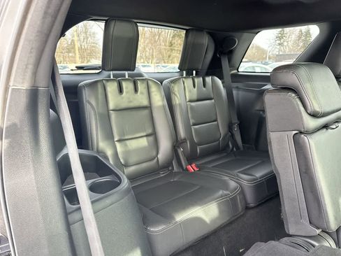 Used 2018 Ford Explorer Limited w/ Equipment Group 301A image 27