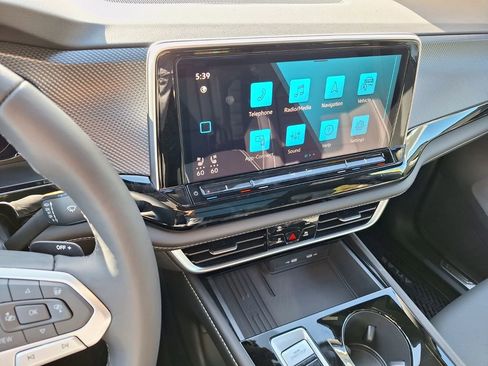 New 2026 Volkswagen Atlas Cross Sport SEL R-Line image 21