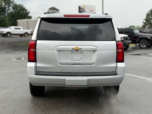 Used 2020 Chevrolet Tahoe LT w/ Luxury Package RWD image 6