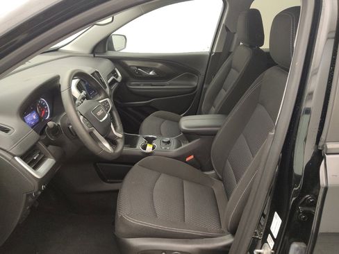 Used 2022 GMC Terrain SLE w/ Driver Convenience Package image 17