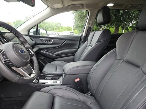 Used 2024 Subaru Ascent Limited w/ Technology Package image 16