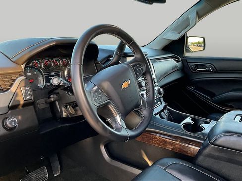Used 2018 Chevrolet Tahoe LT AWD/4WD image 17