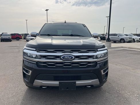 Used 2023 Ford Expedition Platinum image 8