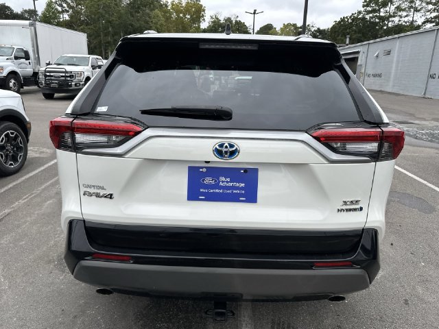 Used 2019 Toyota RAV4 XSE w/ XSE Weather Package AWD/4WD image 26