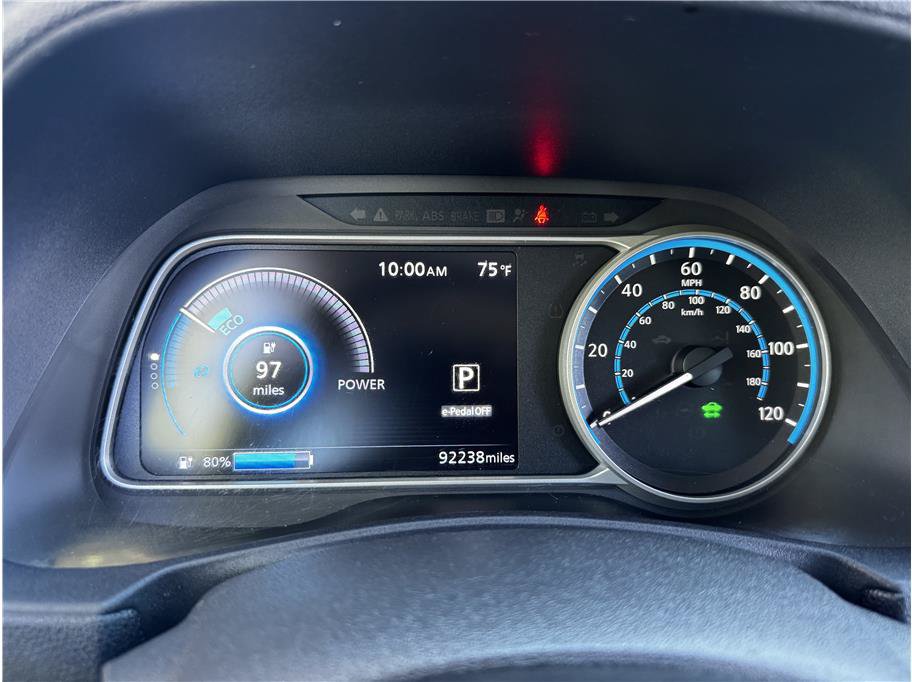 Used 2018 Nissan Leaf SL w/ SL Technology Package FWD image 22