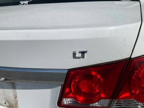 Used 2015 Chevrolet Cruze LT FWD image 7