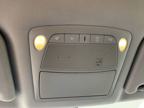 Used 2019 Nissan Pathfinder SL FWD image 27