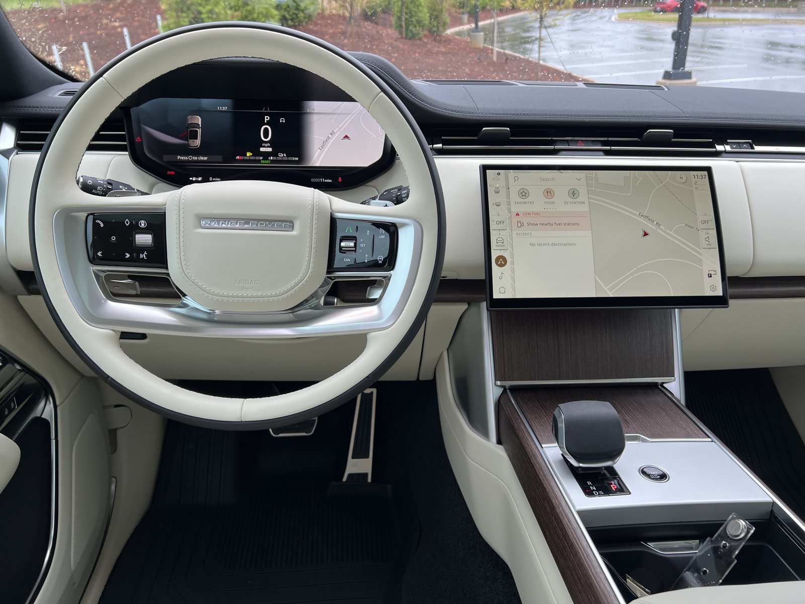 New 2026 Land Rover Range Rover SE AWD/4WD image 4