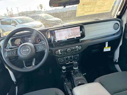 New 2026 Jeep Gladiator Sport image 12