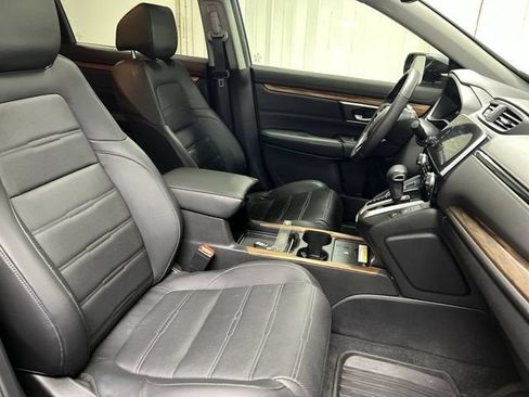 Used 2020 Honda CR-V Touring image 29