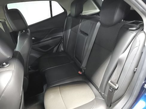 Used 2019 Buick Encore Preferred AWD/4WD image 34