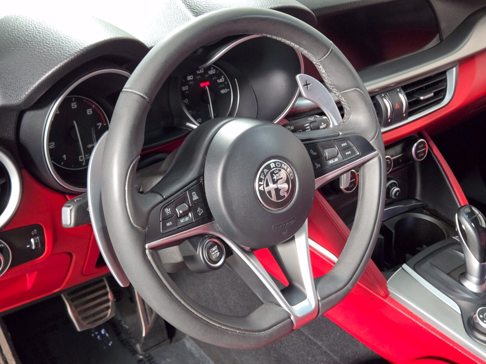 Used 2018 Alfa Romeo Stelvio Ti Sport AWD/4WD image 23