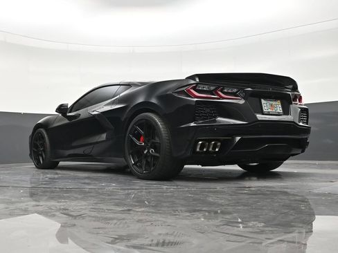 Used 2021 Chevrolet Corvette Stingray Preferred Cpe w/ 2LT RWD image 22