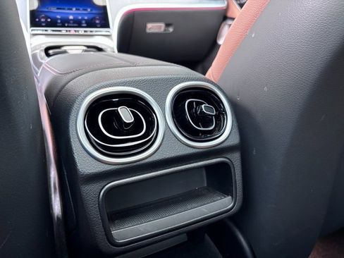 Used 2024 Mercedes-Benz CLE 300 4MATIC Coupe image 26