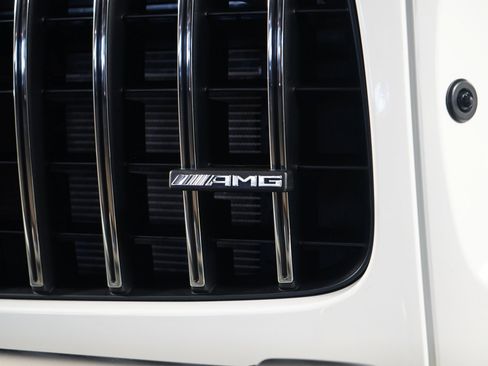 Used 2025 Mercedes-Benz G 63 AMG 4MATIC image 19