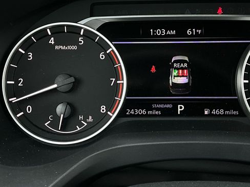 Used 2025 Nissan Rogue SV image 38