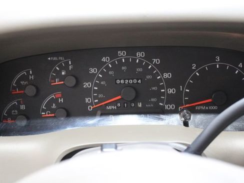 Used 2000 Ford F250 Lariat image 27