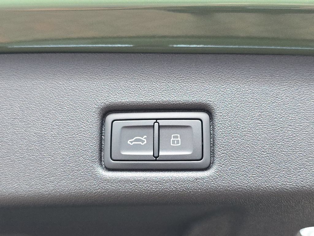 New 2026 Audi Q5 2.0T AWD/4WD image 13