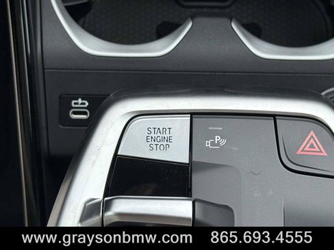 Used 2025 BMW X1 xDrive28i w/ Premium Package image 21