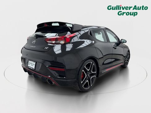 Used 2022 Hyundai Veloster N FWD image 8