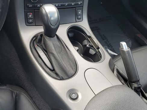 Used 2007 Chevrolet Corvette Coupe w/ Preferred Equipment Group image 18