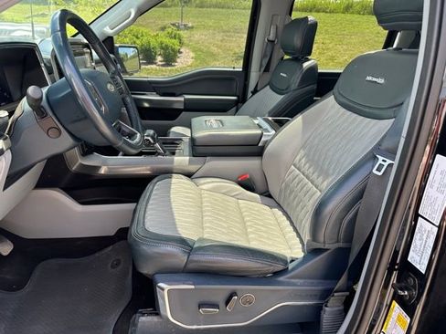 Used 2022 Ford F150 Limited image 15