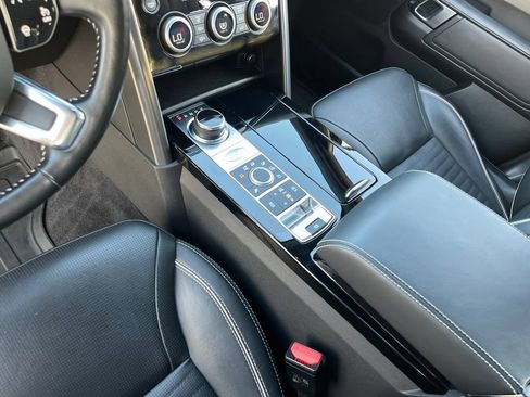 Used 2020 Land Rover Discovery HSE Luxury AWD/4WD image 20