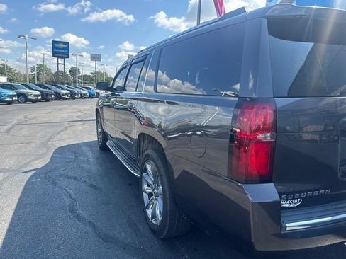 Used 2015 Chevrolet Suburban LTZ AWD/4WD image 2
