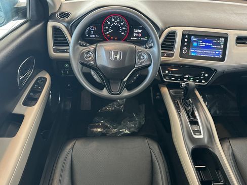 Used 2019 Honda HR-V EX image 14