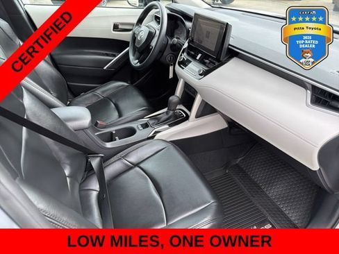 Certified 2025 Toyota Corolla Cross L FWD image 10