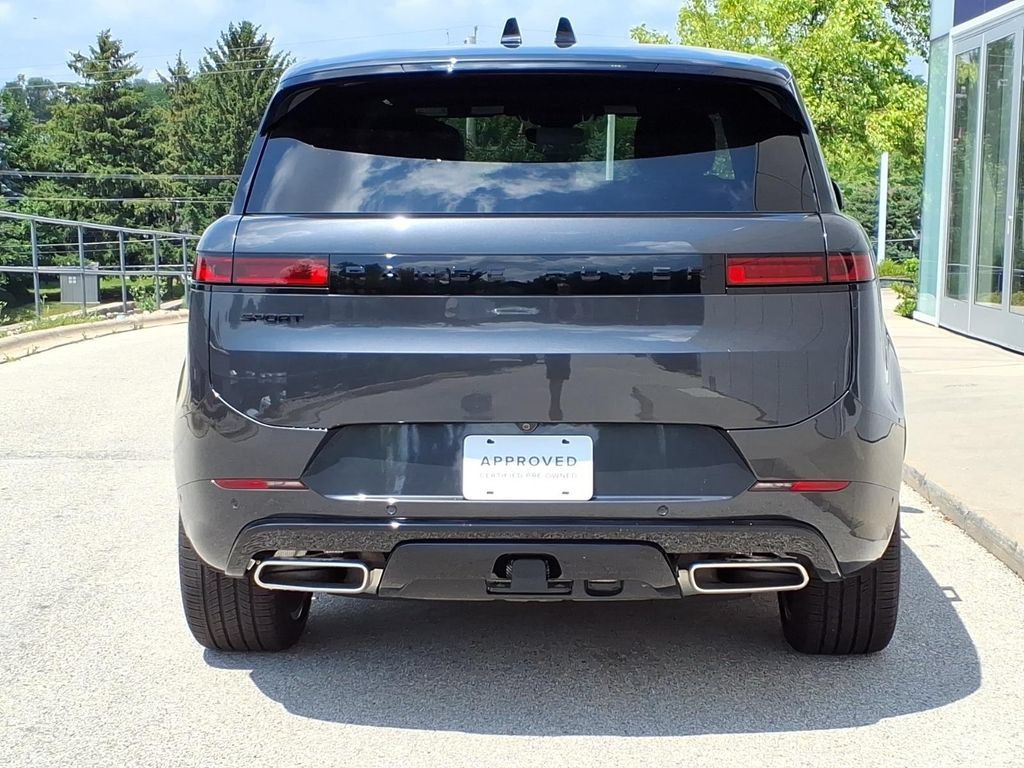 New 2025 Land Rover Range Rover Sport Dynamic SE AWD/4WD image 4