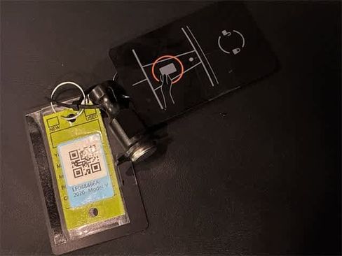 Used 2020 Tesla Model Y Long Range image 36