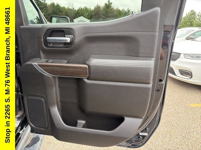 Used 2020 Chevrolet Silverado 1500 LT Trail Boss AWD/4WD image 35