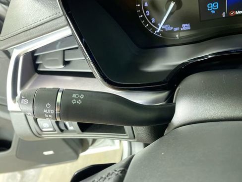 Used 2018 Cadillac XT5 Premium Luxury image 14