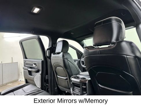 Used 2025 RAM 1500 Laramie AWD/4WD image 27
