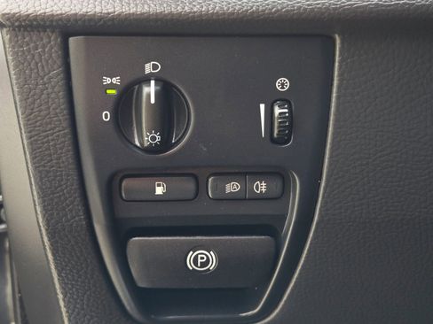 Used 2014 Volvo XC90 3.2 image 35