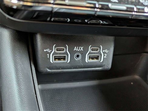 Used 2024 Dodge Durango GT image 27